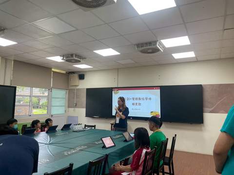 長興國小相見歡